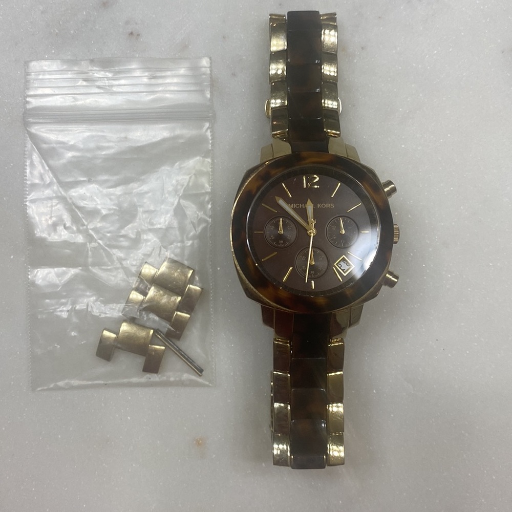 Michael Kors Watch - Tortoise Shell - Picture 8 of 8
